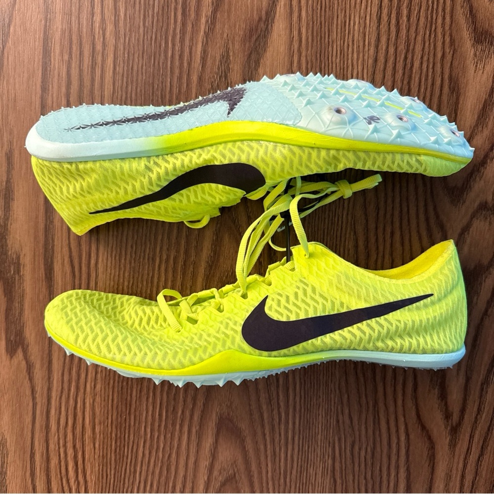 Men’s Size 10.5 Nike Zoom Mamba V DR9945-700 Volt Track Spikes NEW
